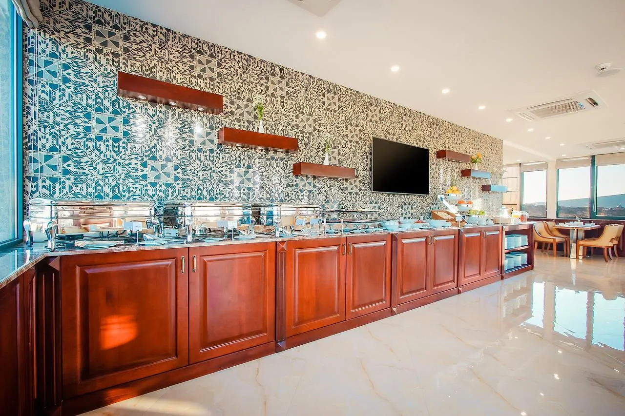 New Tiflis Hotel