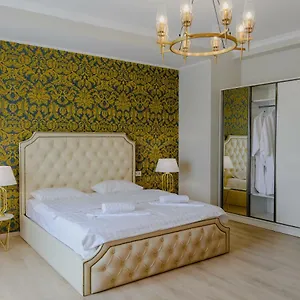 Отель Golden Globe Boutique